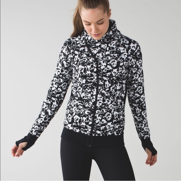 lululemon athletica Tops - LuLuLemon white & black floral zip-up jacket